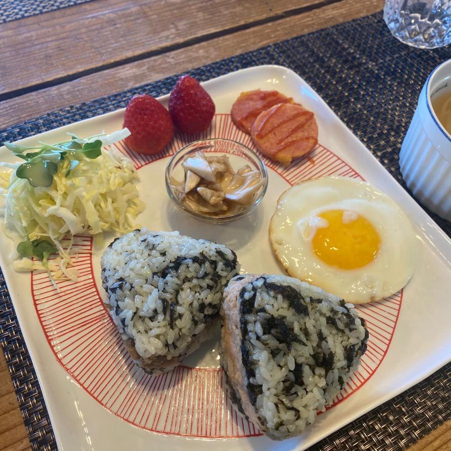 Lefthander Guesthouse Jeju Eksteriør billede
