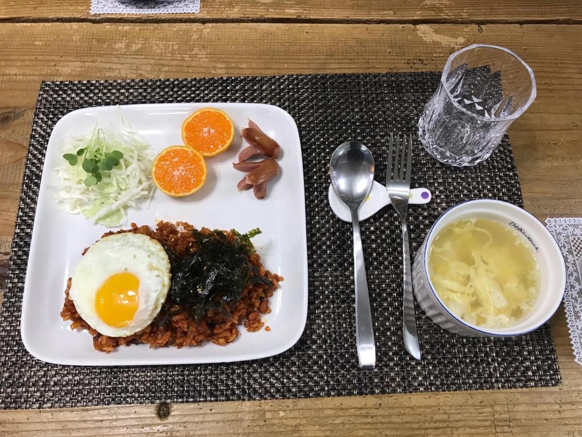 Lefthander Guesthouse Jeju Eksteriør billede